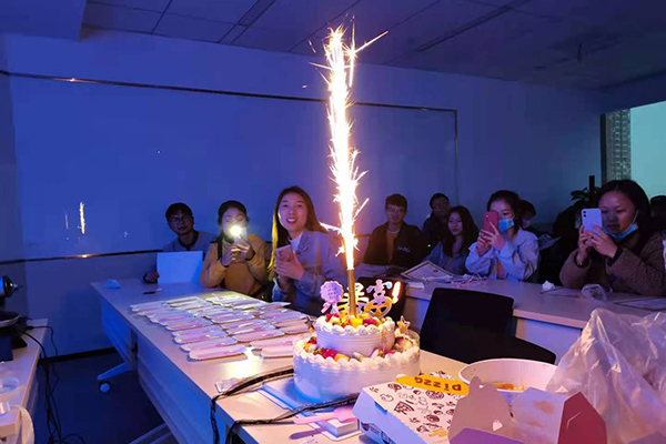 鉴黑担保网-企业文化
