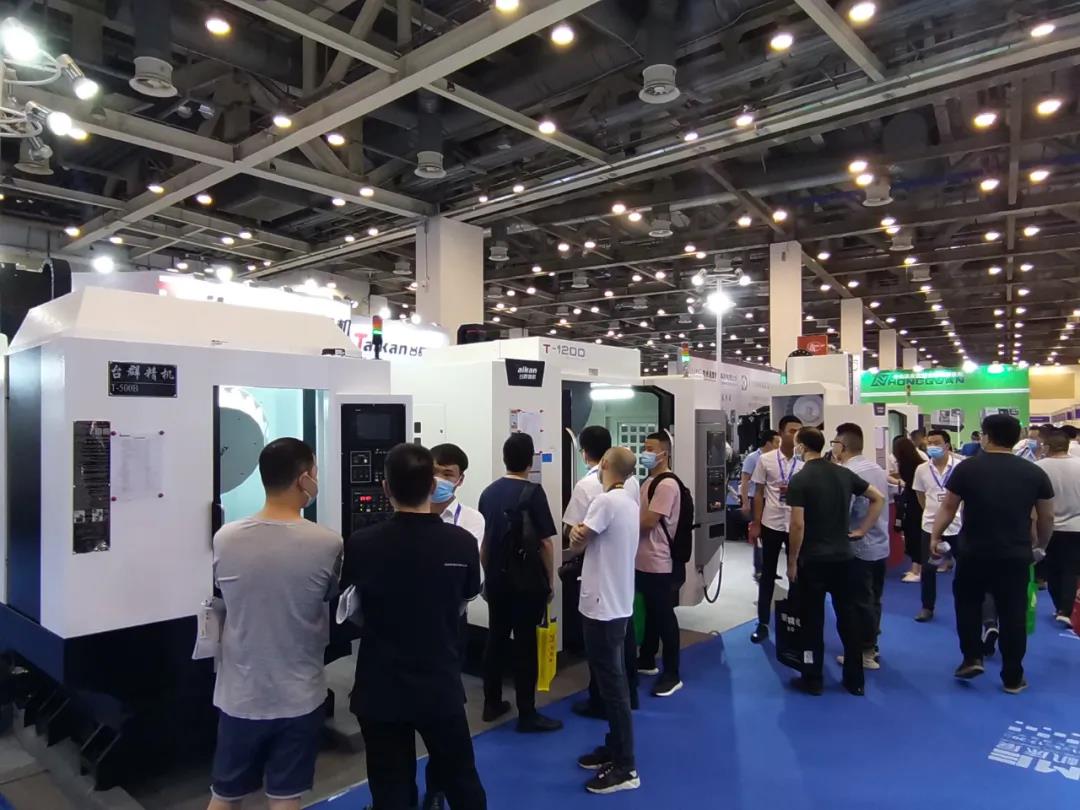 亚游集团ag8精机信阳机床展览会